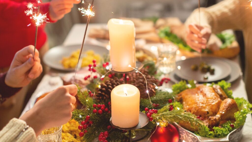5 Tradisi Natal untuk Memeriahkan Suasana Bersama Keluarga